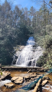 Helton Falls was a short hike and beautiful.