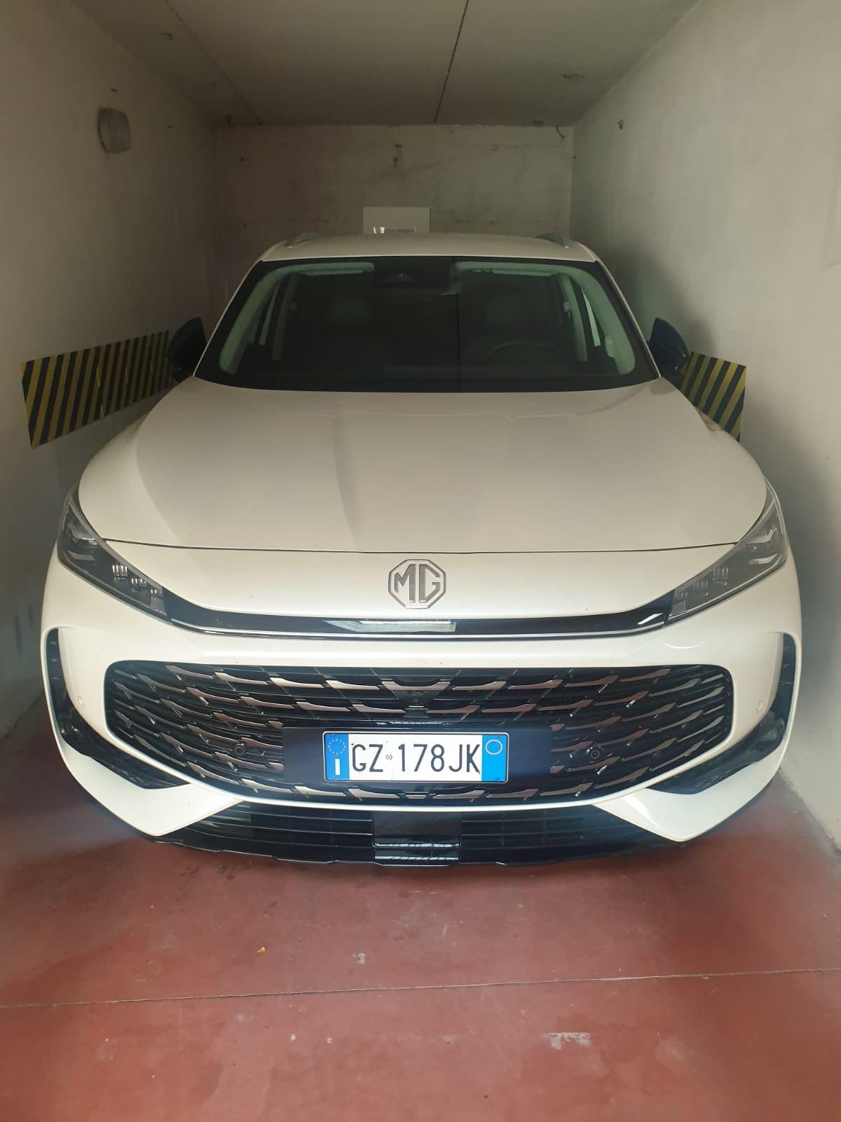 Die Garage ist nur dank elektronischer Navigationstechnik nutzbar.