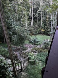 The last evening we even had deer down behind our room.