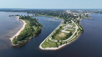 Drone shot of the little peninsula and park nearby.