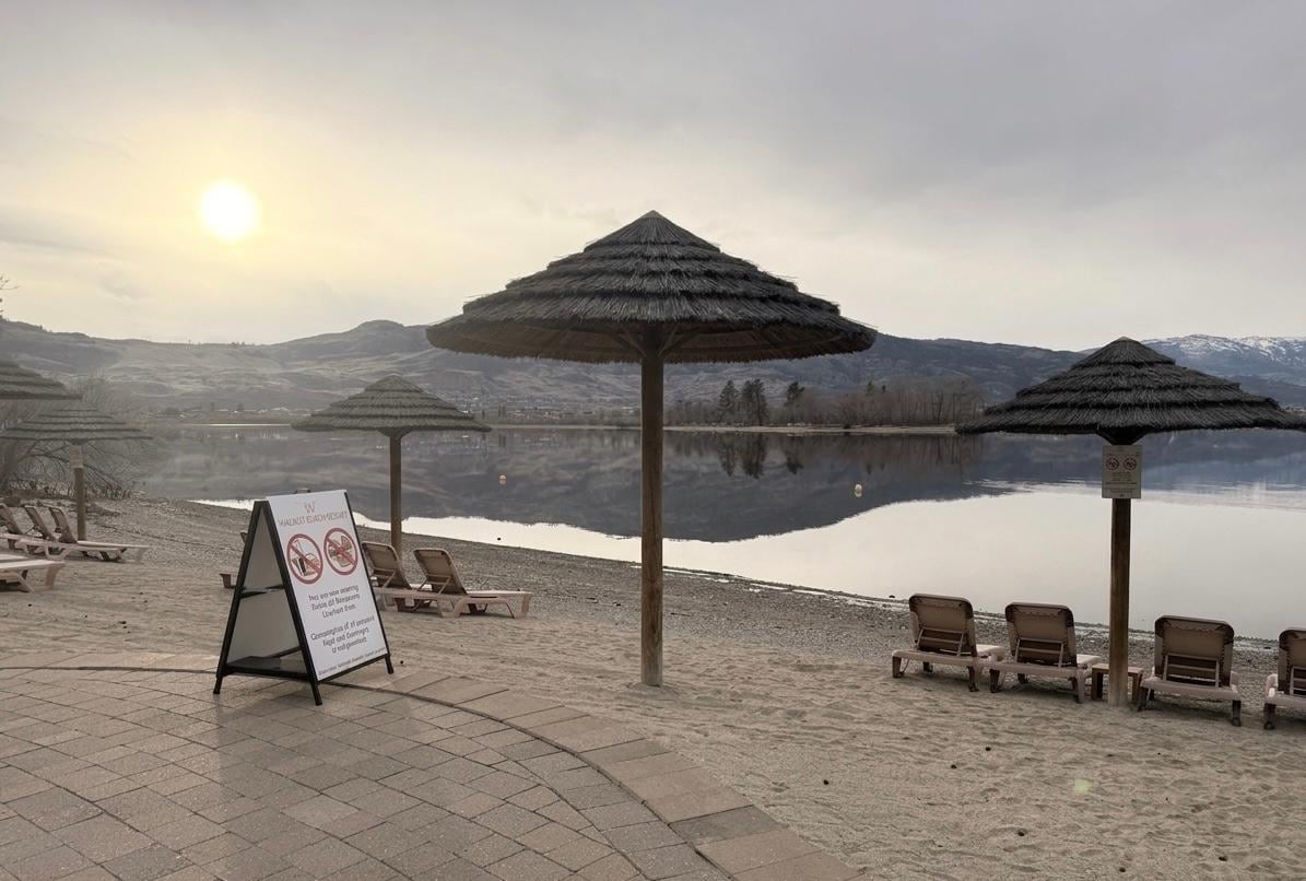Isn’t the view from the hotel pool deck at Osoyoos Lake just stunning?