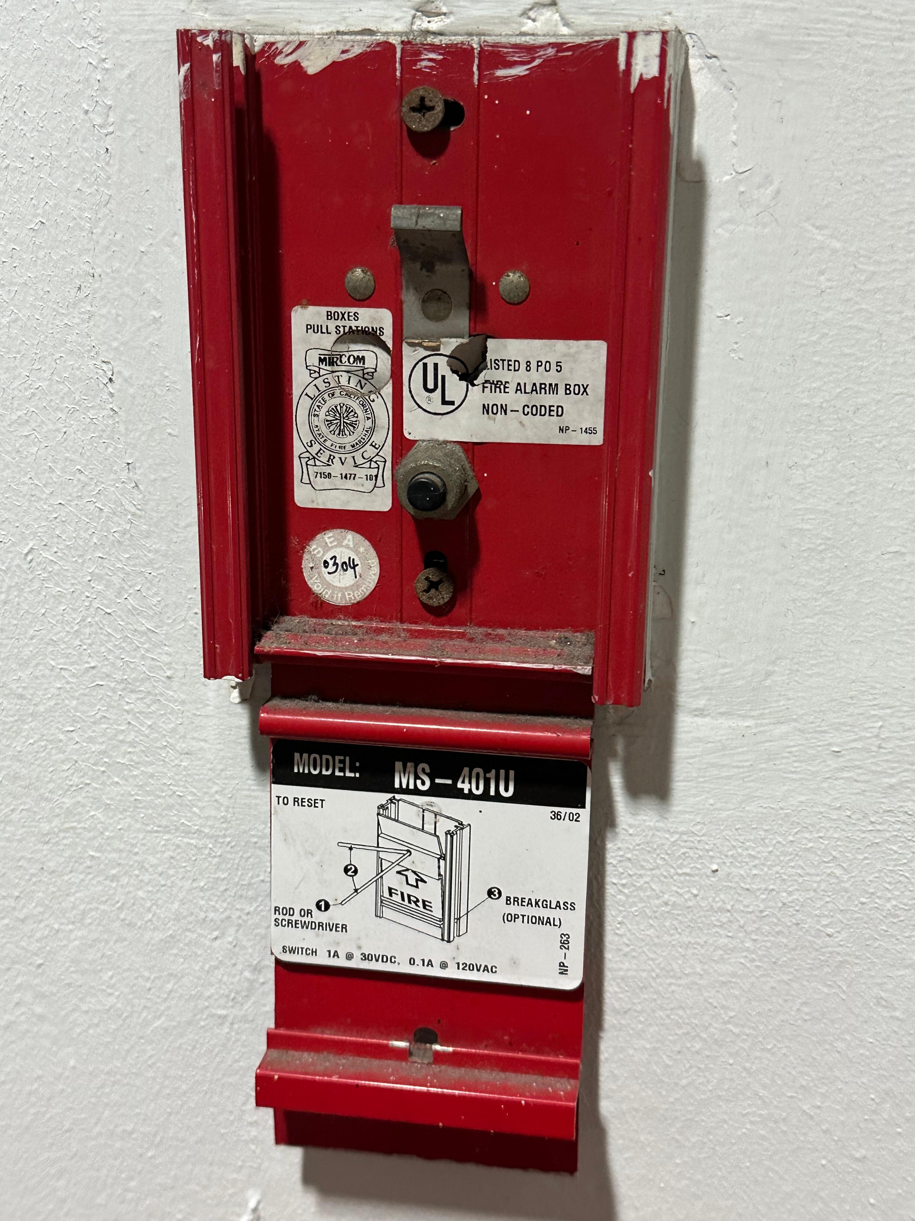 No working fire alarm 