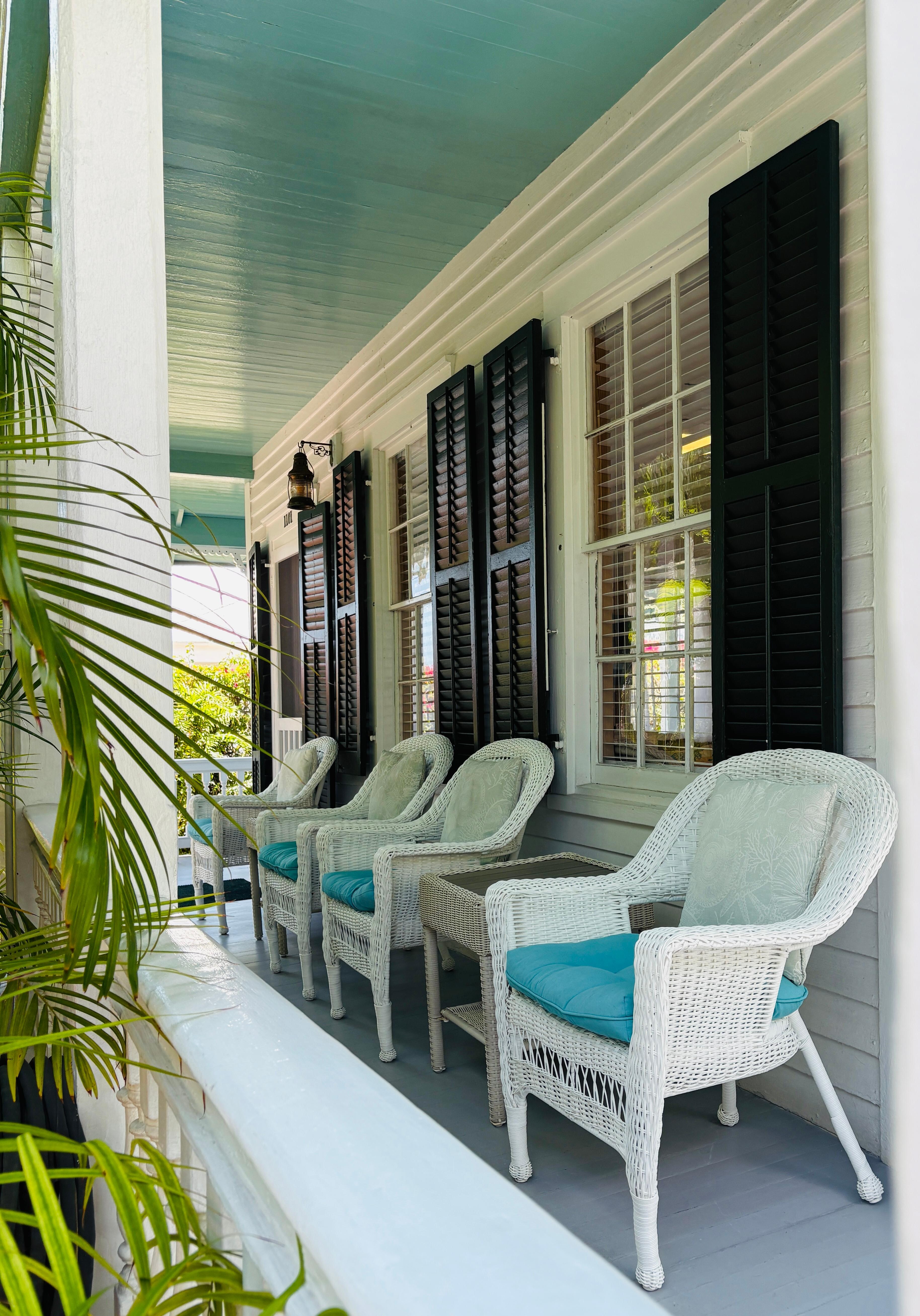 Wrap around porch. 