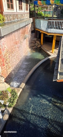 大眾溫泉池的冷水區