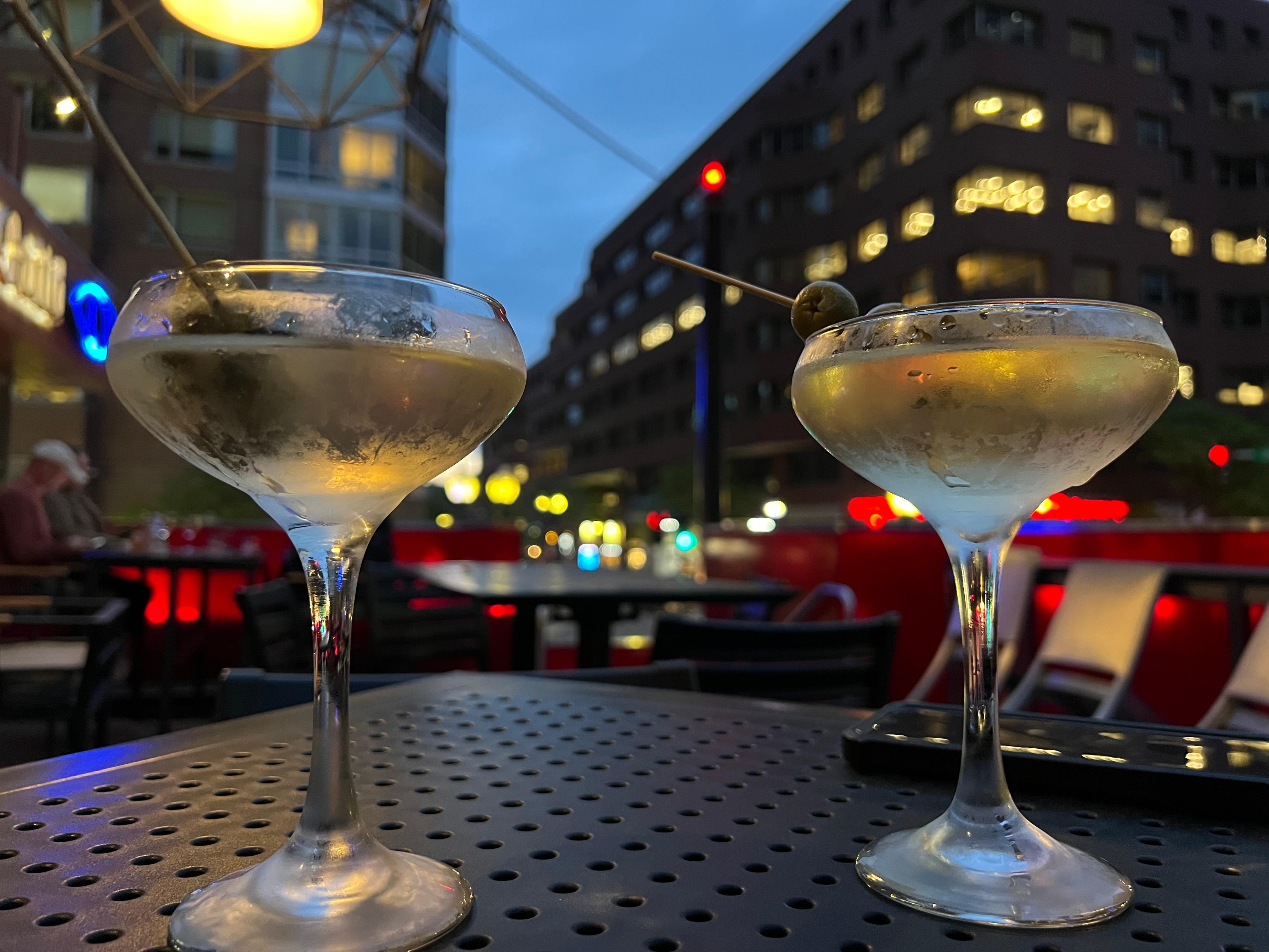 Revere bar