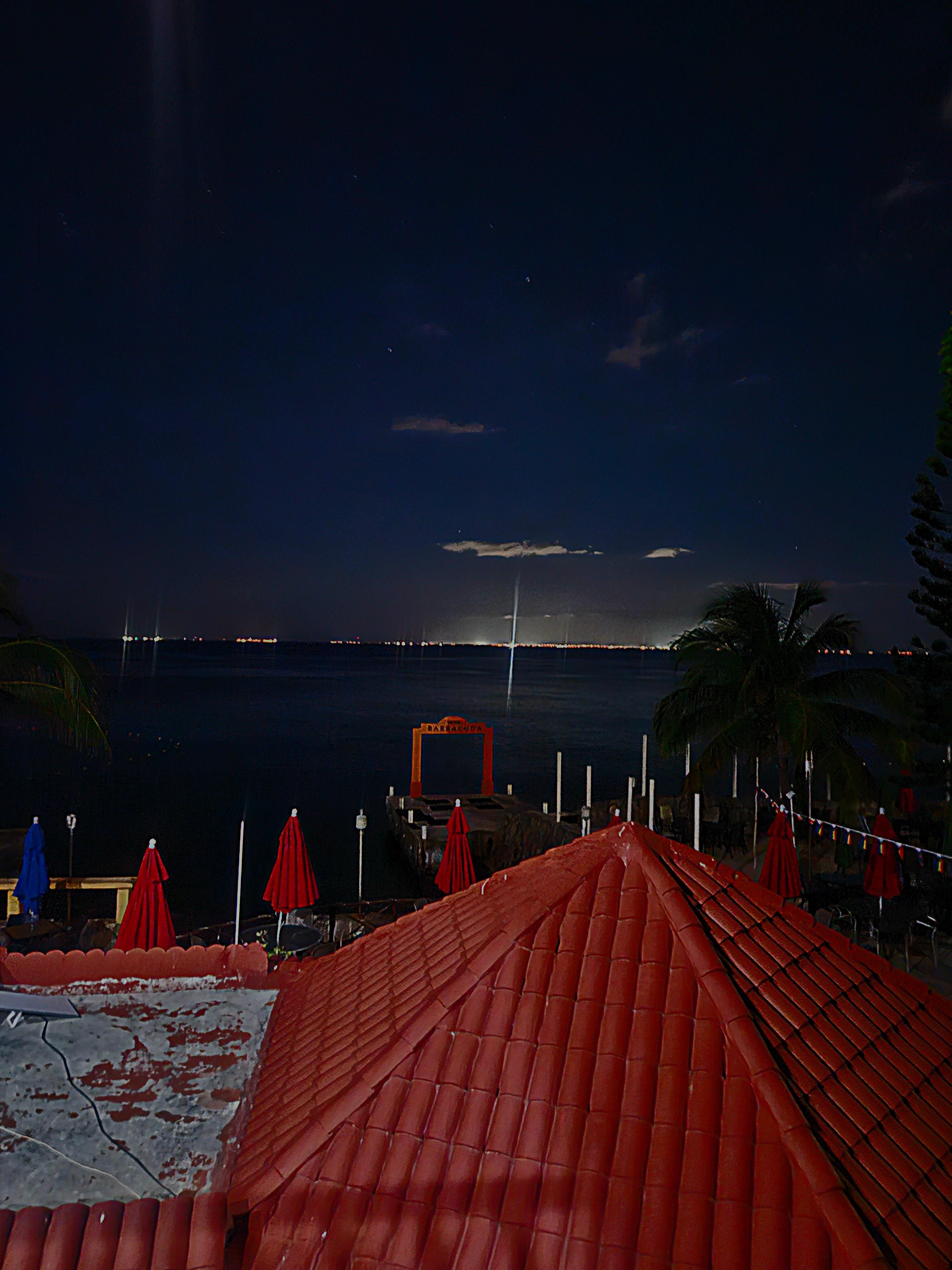 Wishing I was at cheap spot in Playa Del Carmen