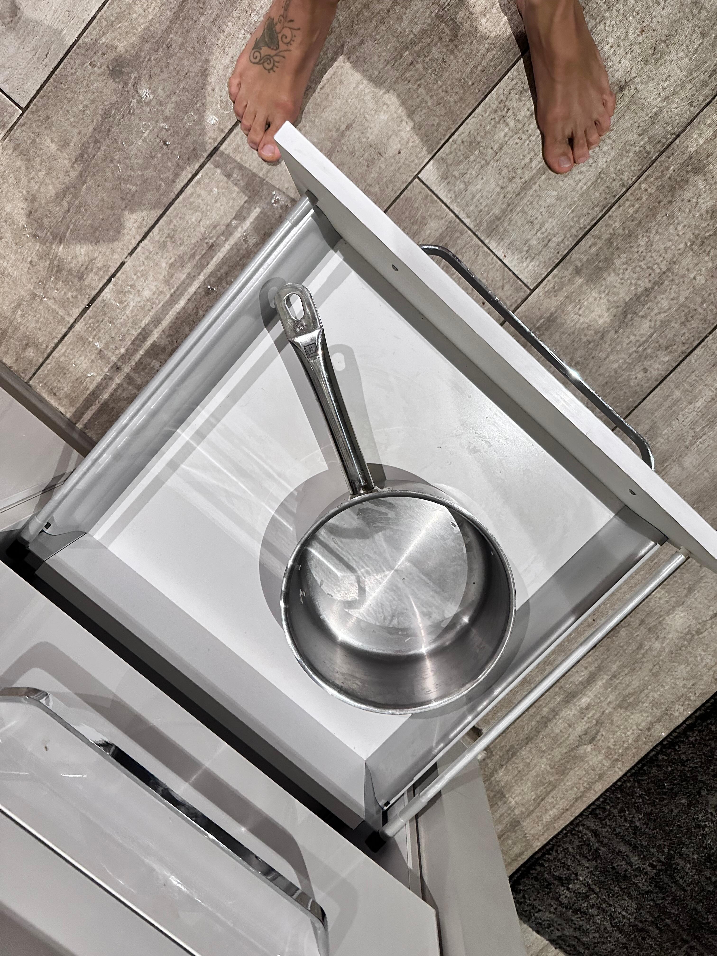 una olla gigante para cocinar, cualquier cosa que puedes hacer