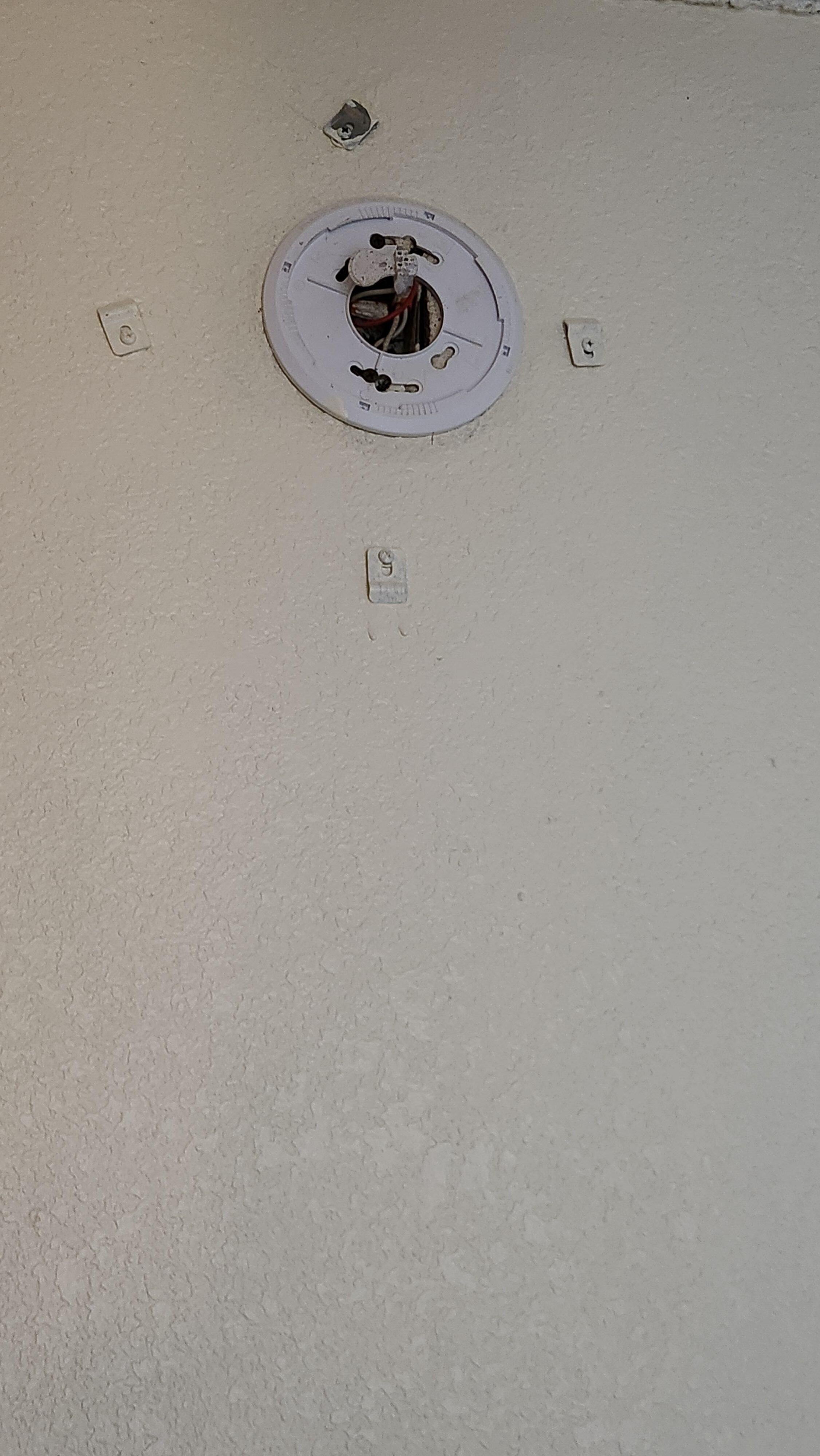 Missing smoke detector