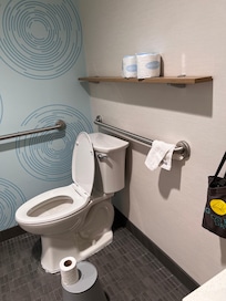 No toilet paper holder