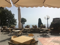 Fra terrassen på Hotel Ariston