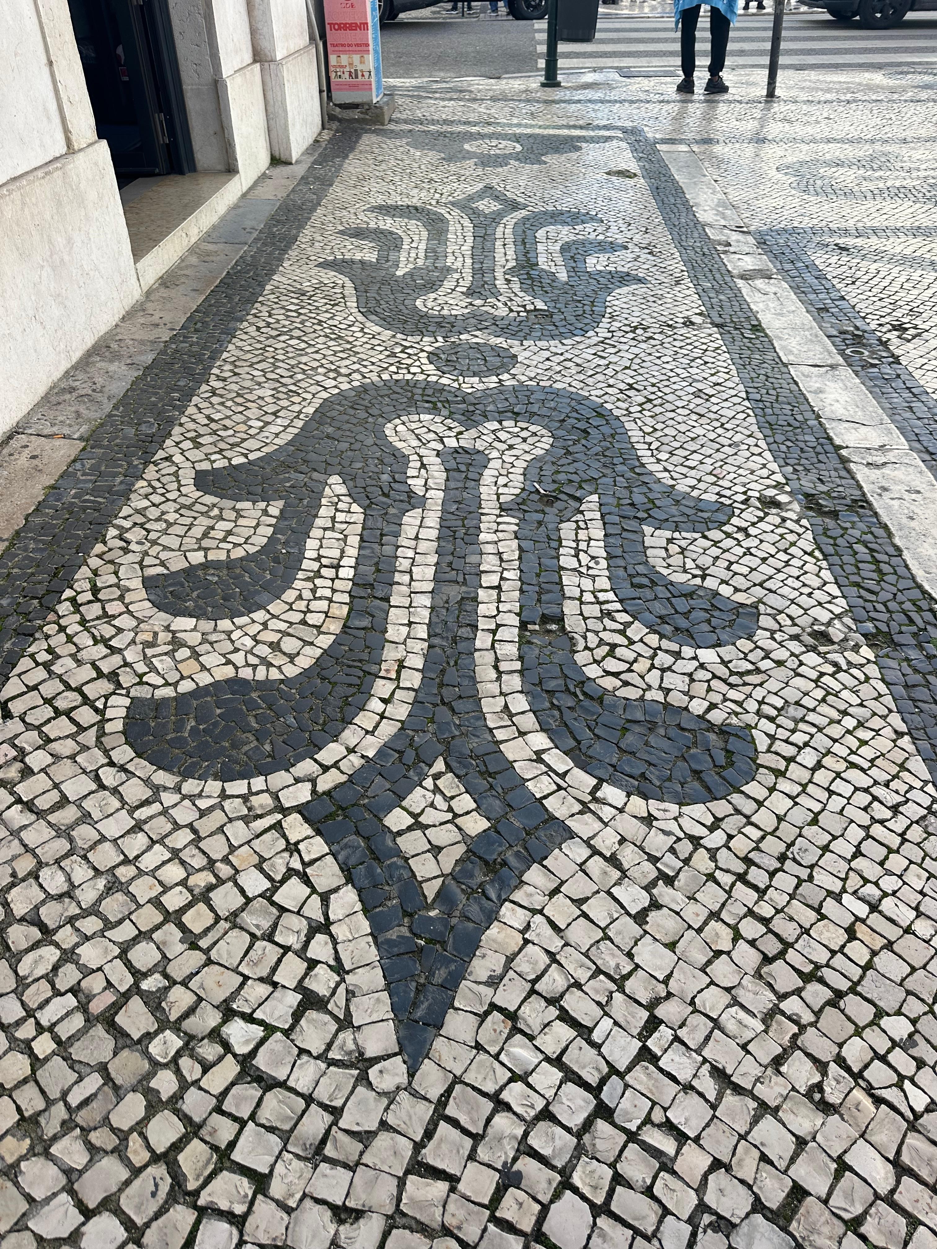 Fascinating tile work:)