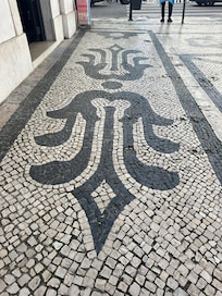 Fascinating tile work:)