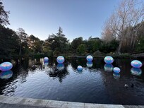 Queens Park 3 min walk