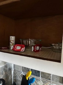 Kitchen cabinet