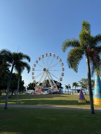 ホテル前のロケーション