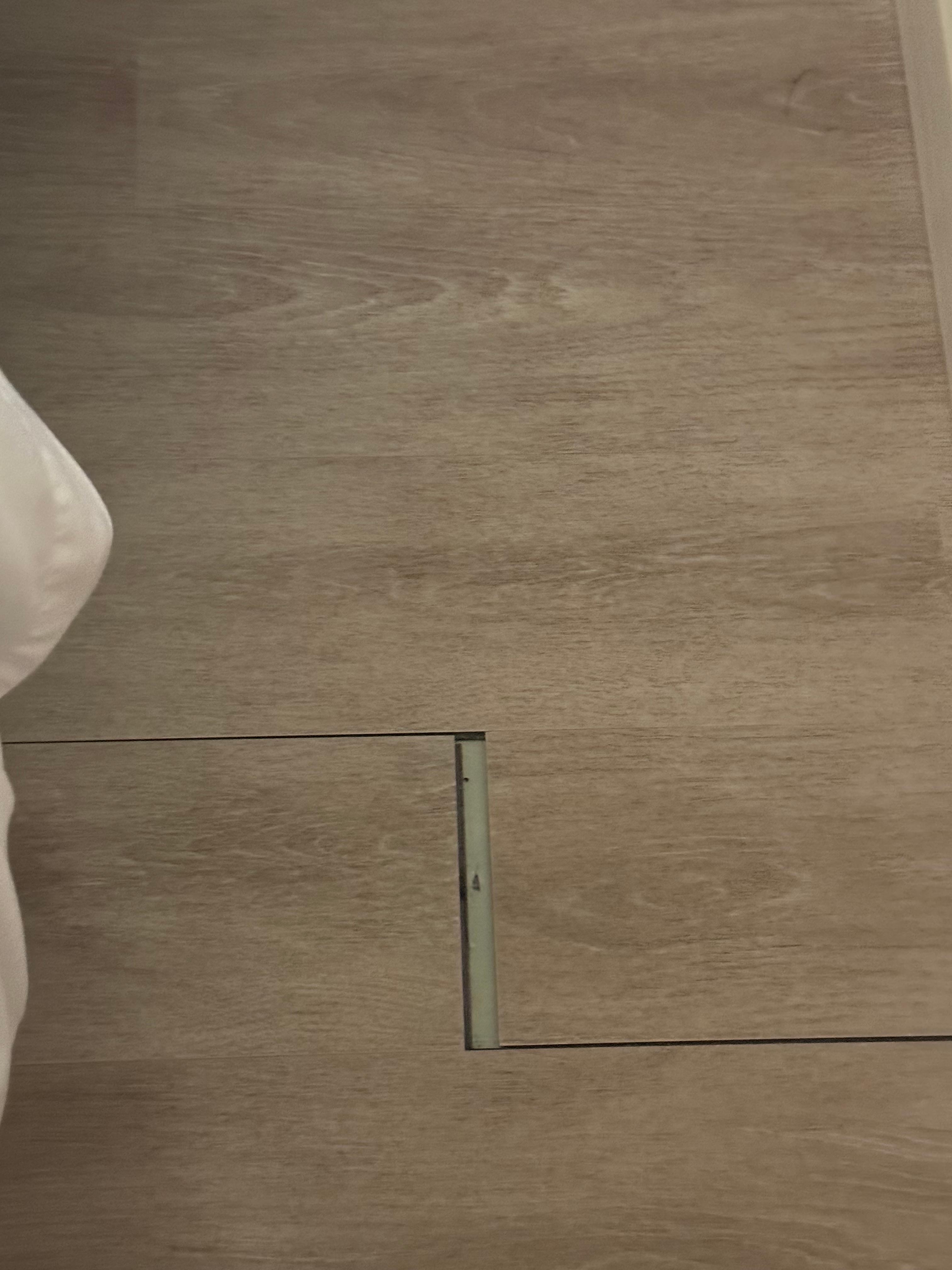 Giant gaps in the flooring 