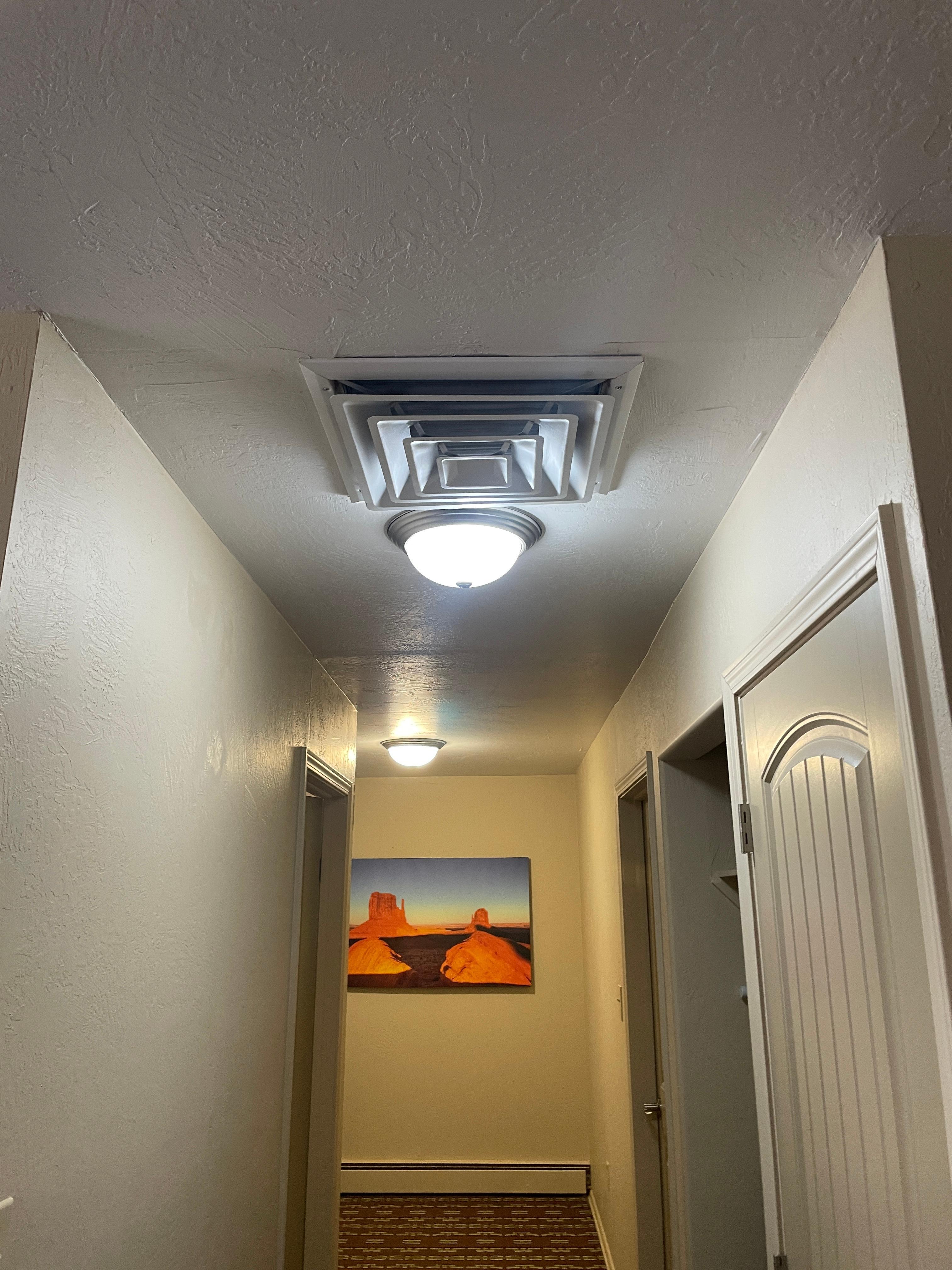 Airplane sounding air conditioning only in the hall 