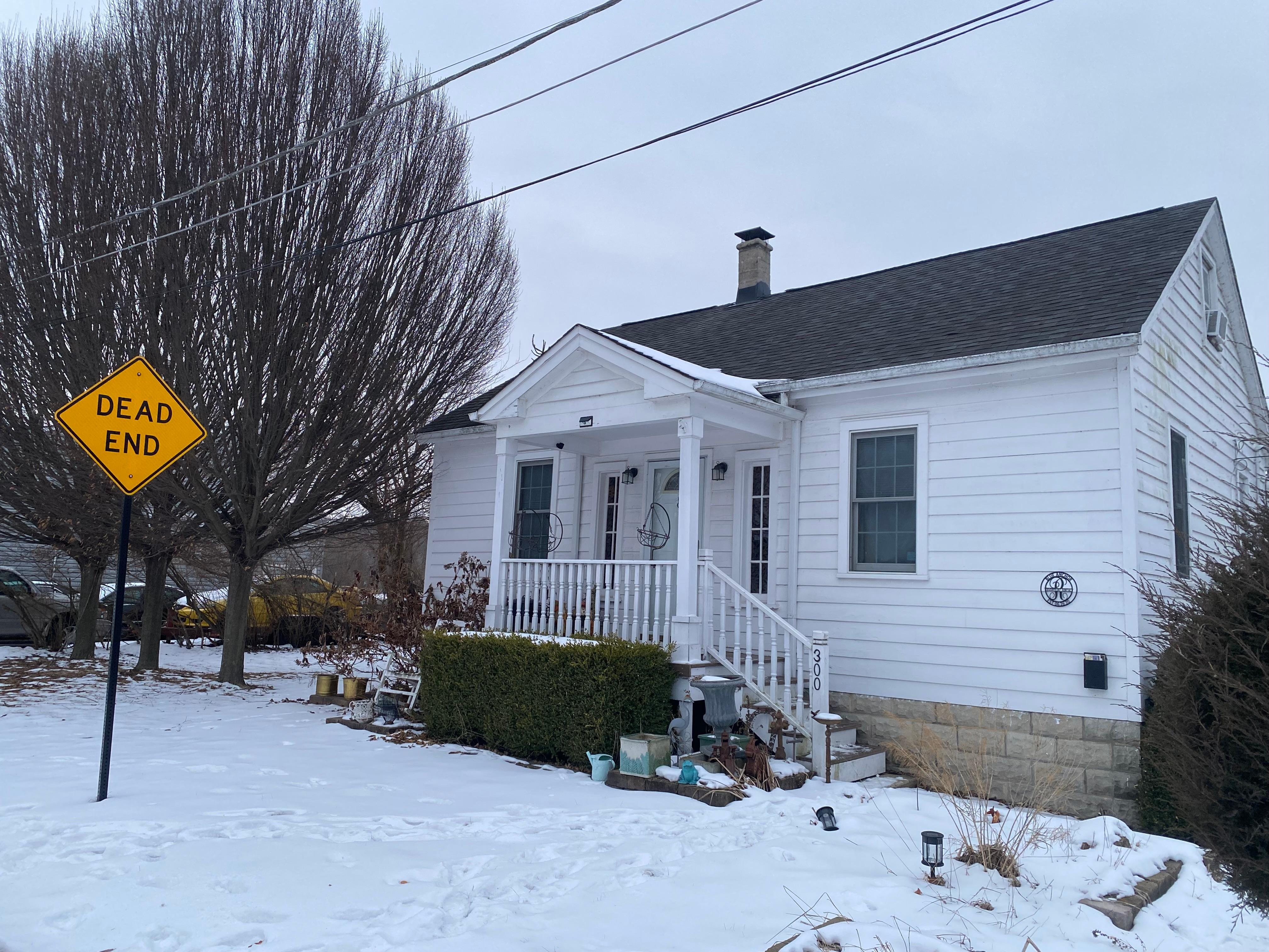 Quiet street, very little traffic. 