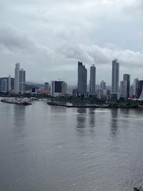 View of the bay from our room on the 17th floor.