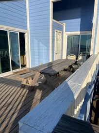 Living room entrance from deck