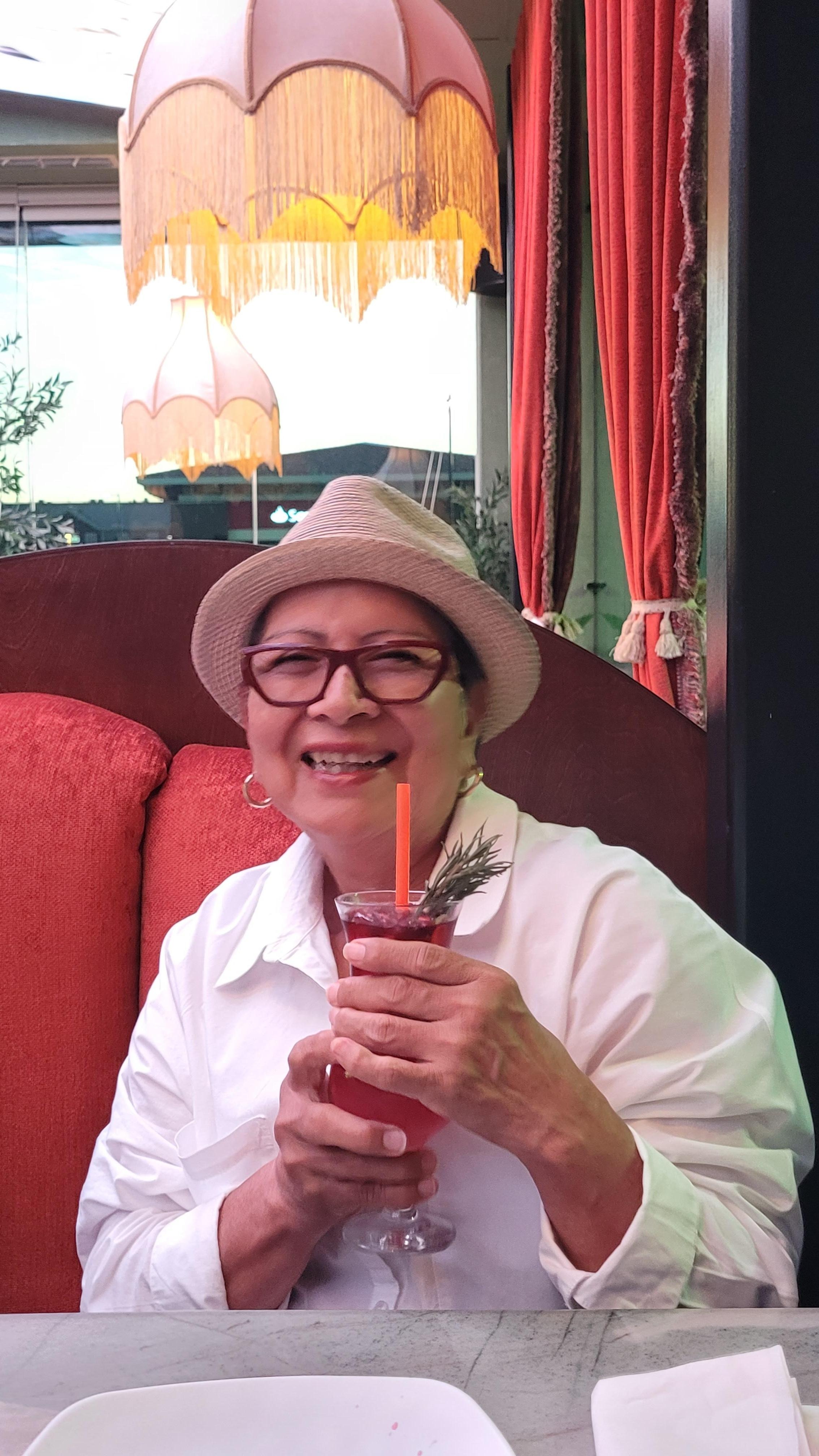 H.I.Express & Suits  Mexicali, B.C.