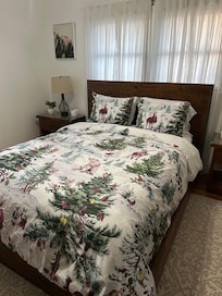 Even Christmas Bedding
