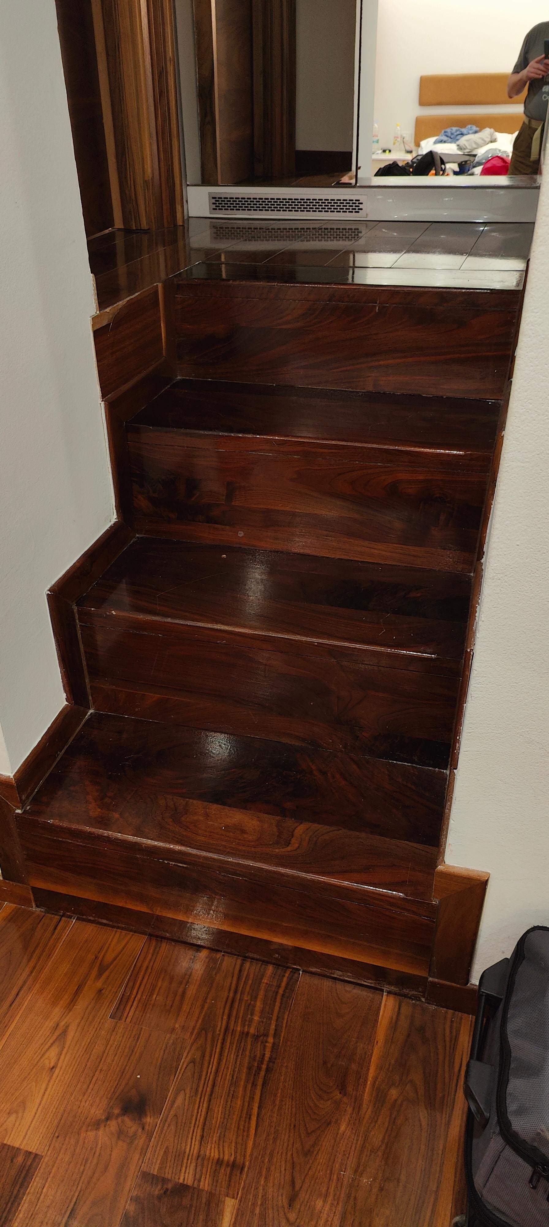 steps 1 bathroom 1