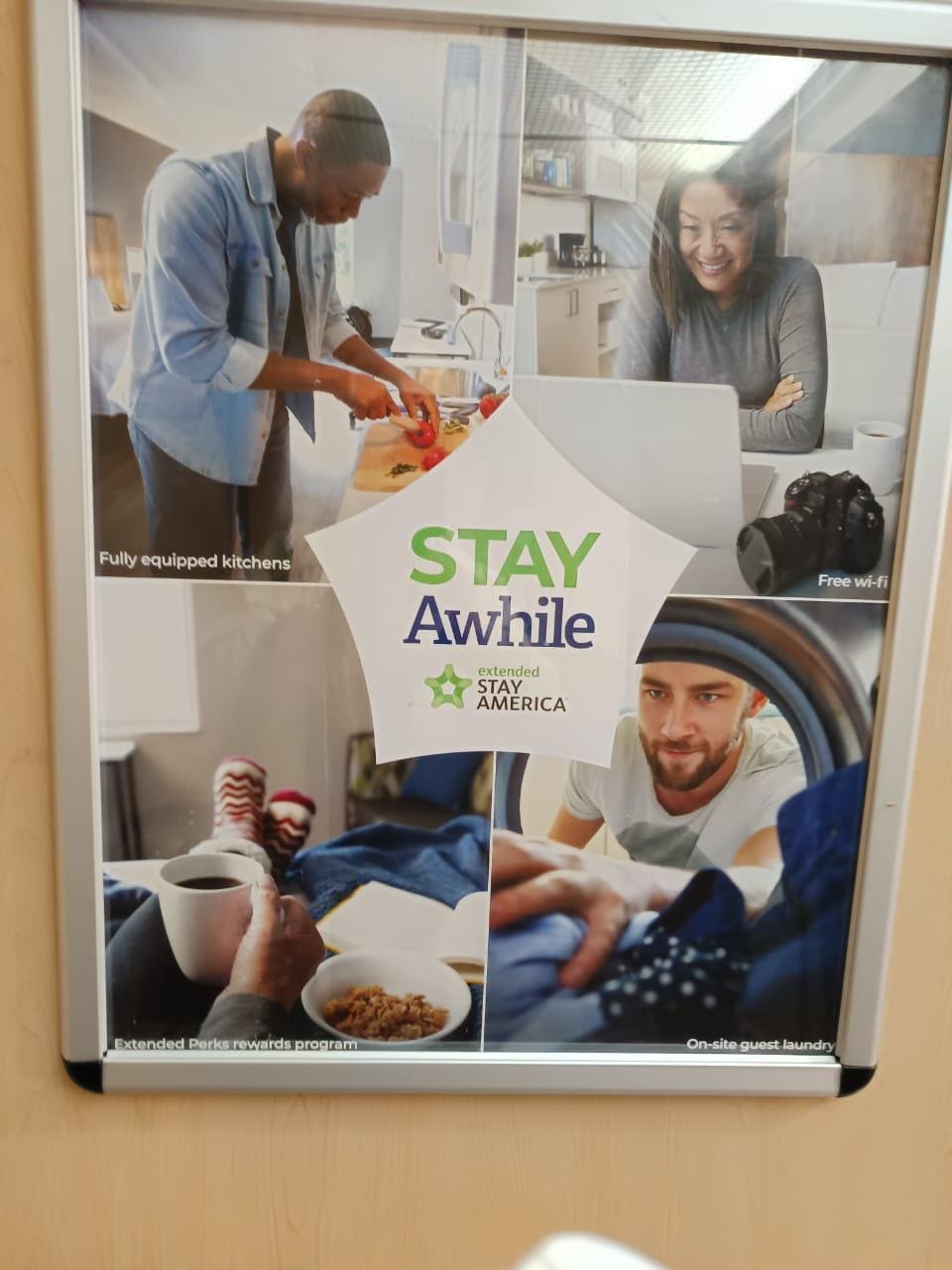 la imagen que utilizan para publicidad es completamente falso. la cocina no contaba con ningun utencilio para poder ser utilizada.
