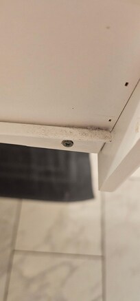 Bathroom plenty more pictures but can only upload 8