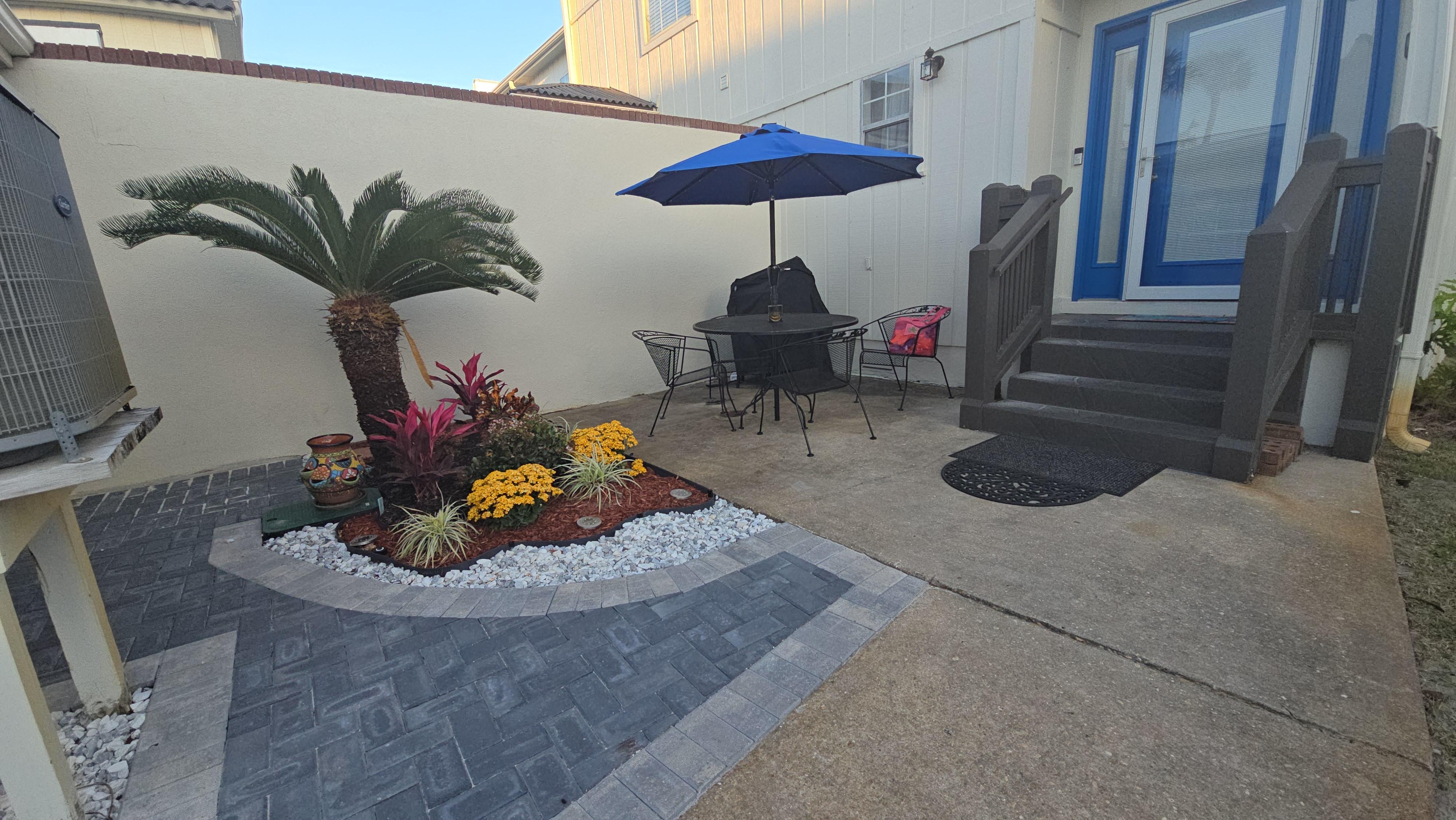 Entrance to the property