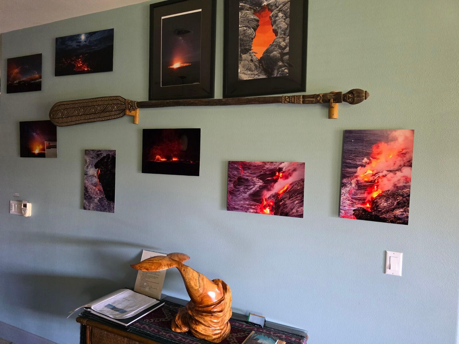 Amazing artwork & decor 