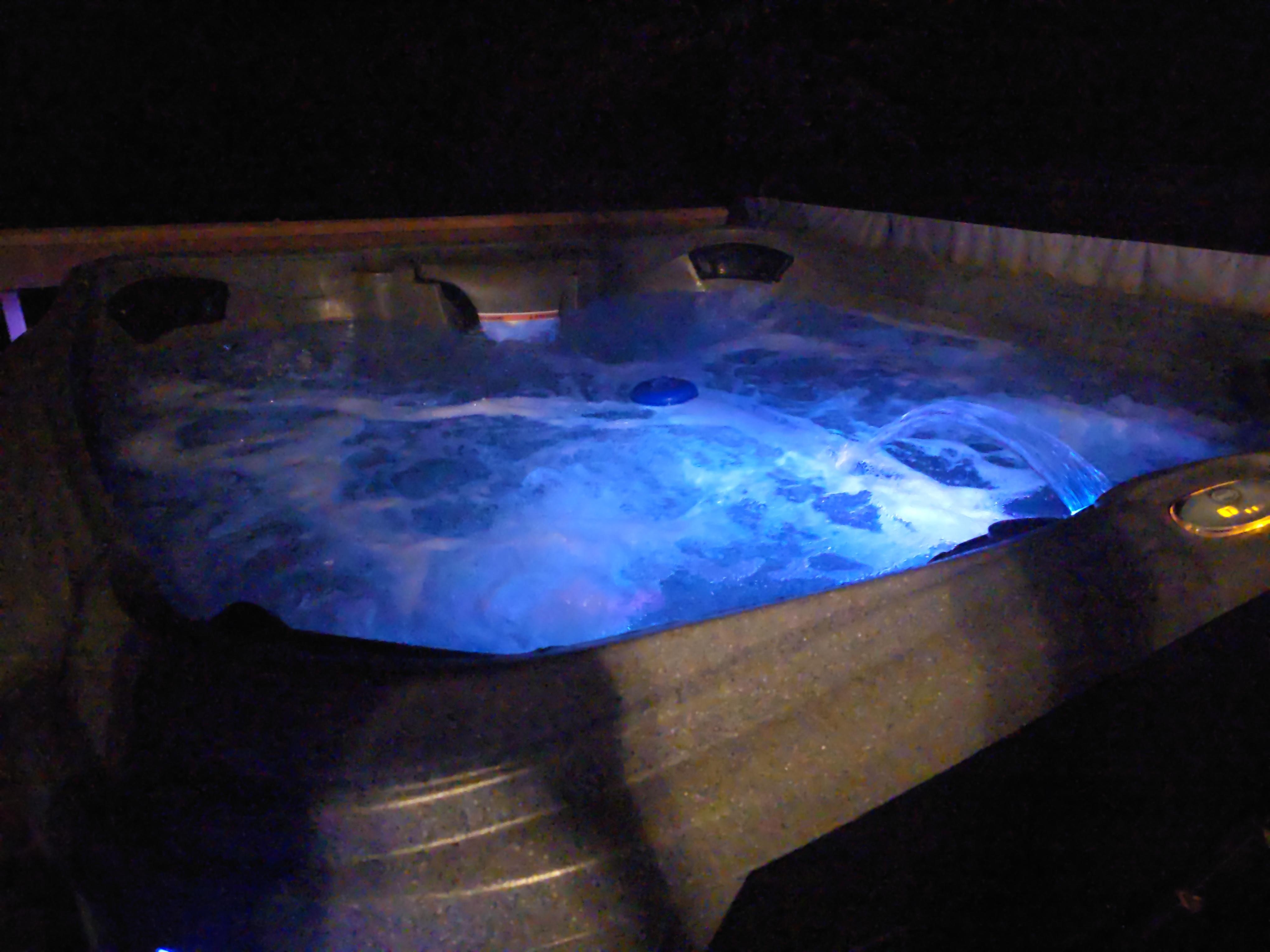 Jacuzzi was beautiful with different light features and very clean.