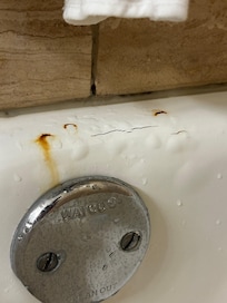 Rusted and Chipping tub