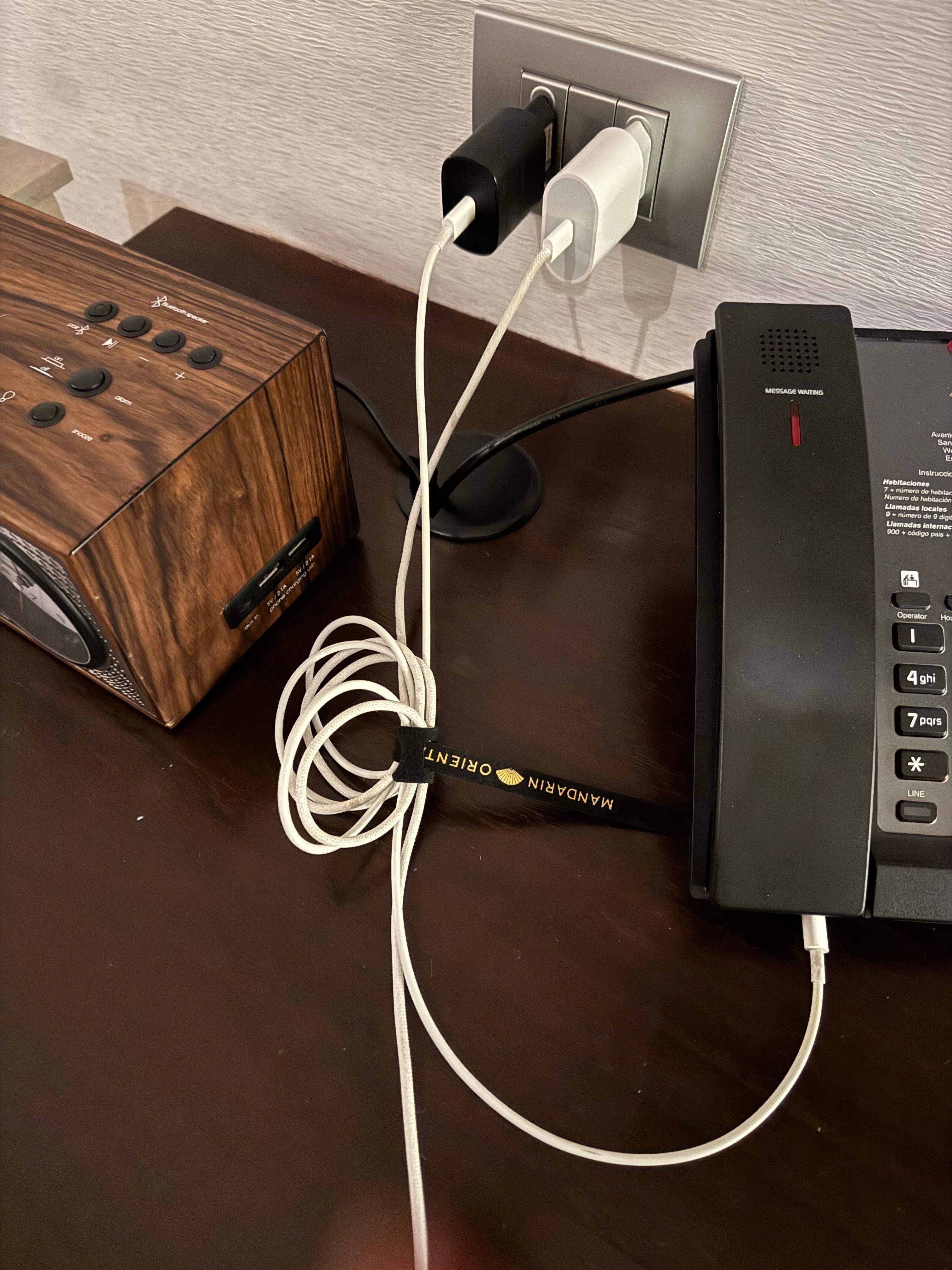 Lacre pra unir os fios , muita gentileza .