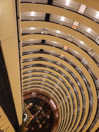 Circular design of all floors