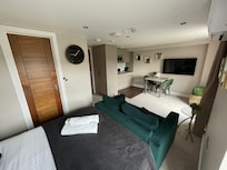 Silk Suite