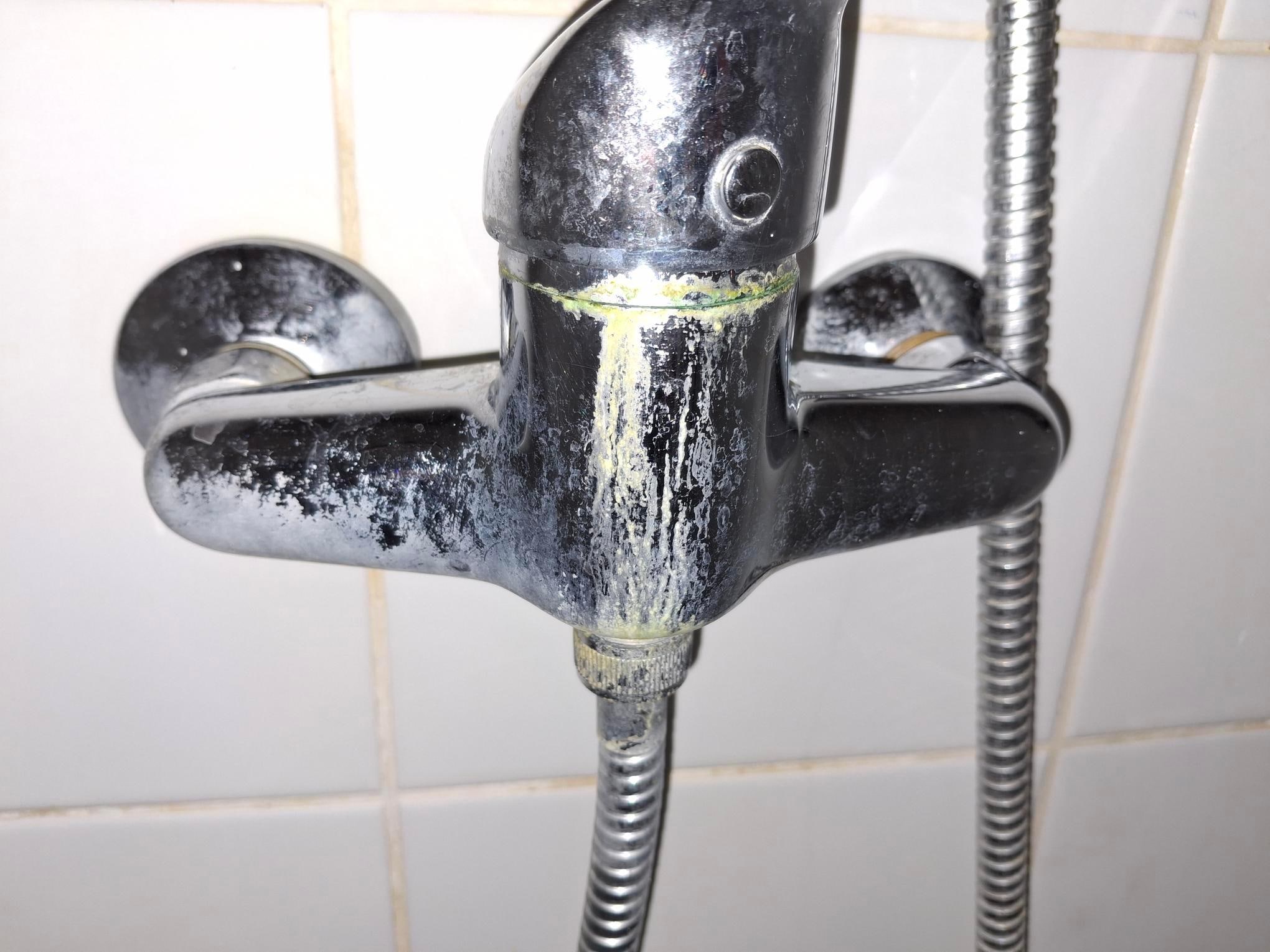 Robinetterie Area (calcaire important)