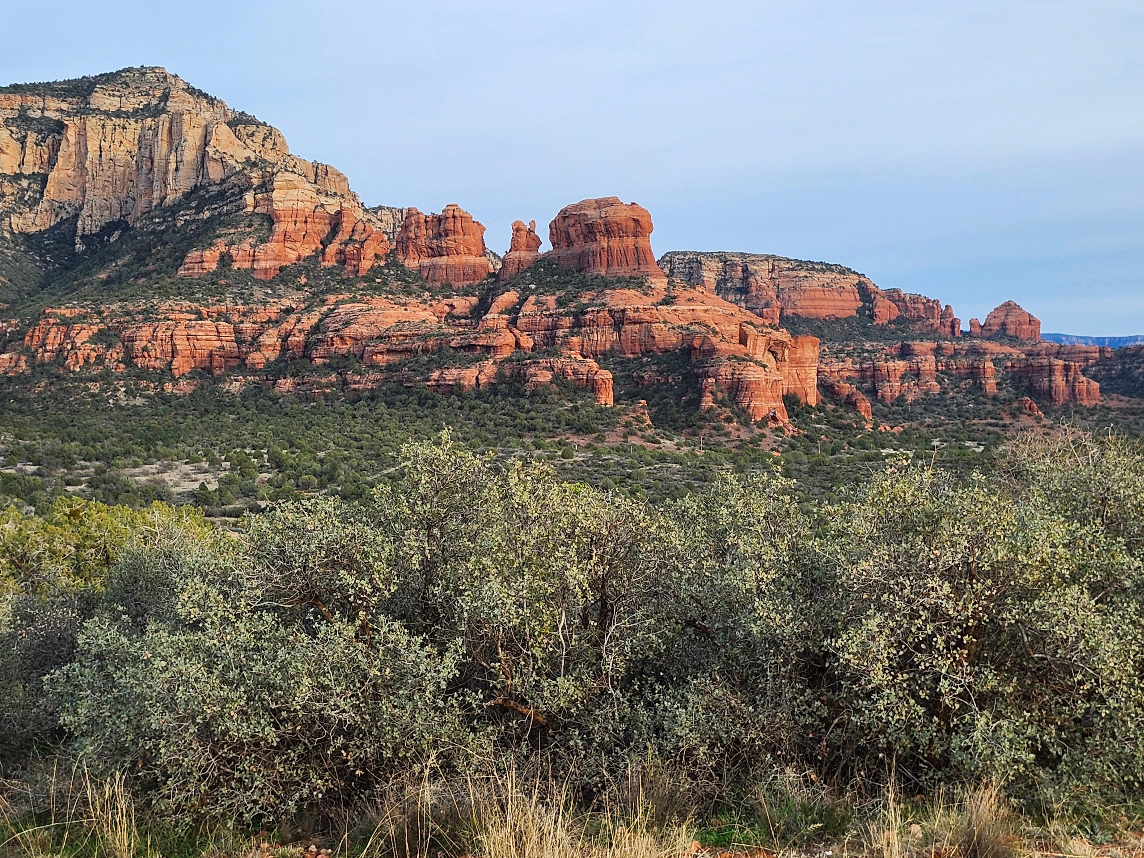 The iconic mountains around Sedona (photo not from our cabin, but very close by).