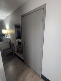 Door that I couldn't verify was locked.