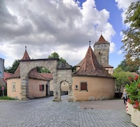 Entrada del pueblo.