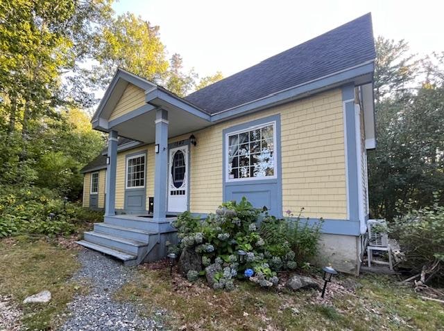 Our first peek at the cottage.