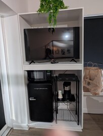 TV, microwave fridge, coffee maker