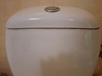 Schimmel beim Spülkasten