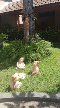 Hele området hadde gøyale figurer.