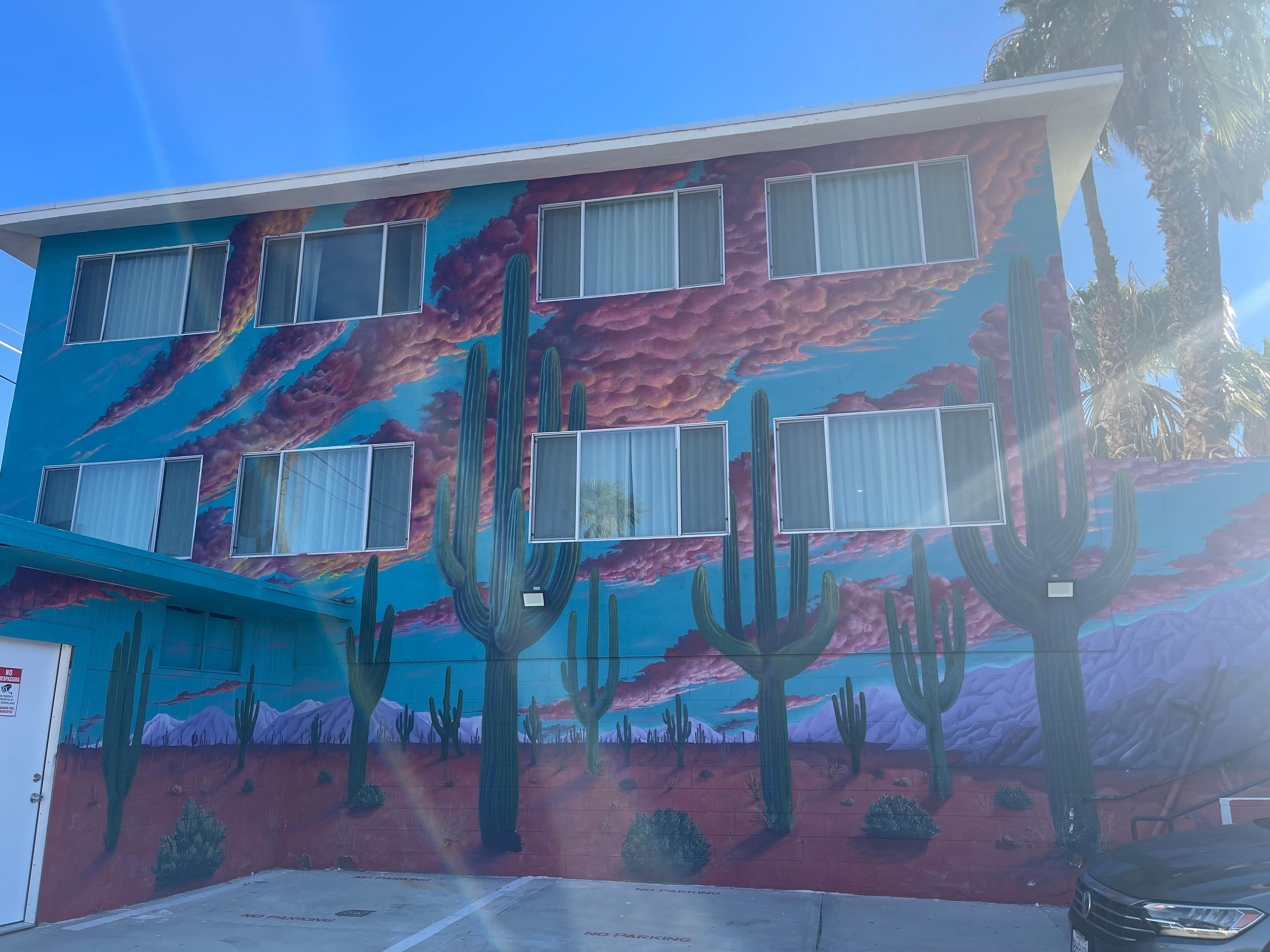 Back parking lot - easier to park then in the front 