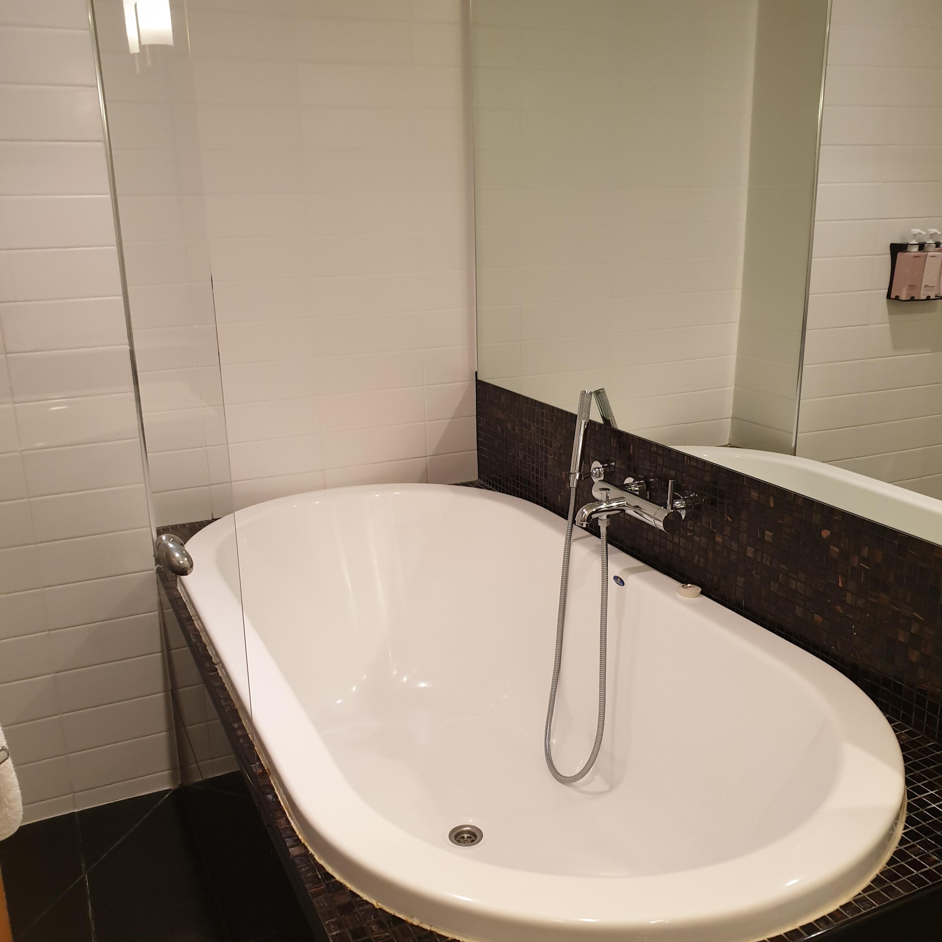 The big bathtub