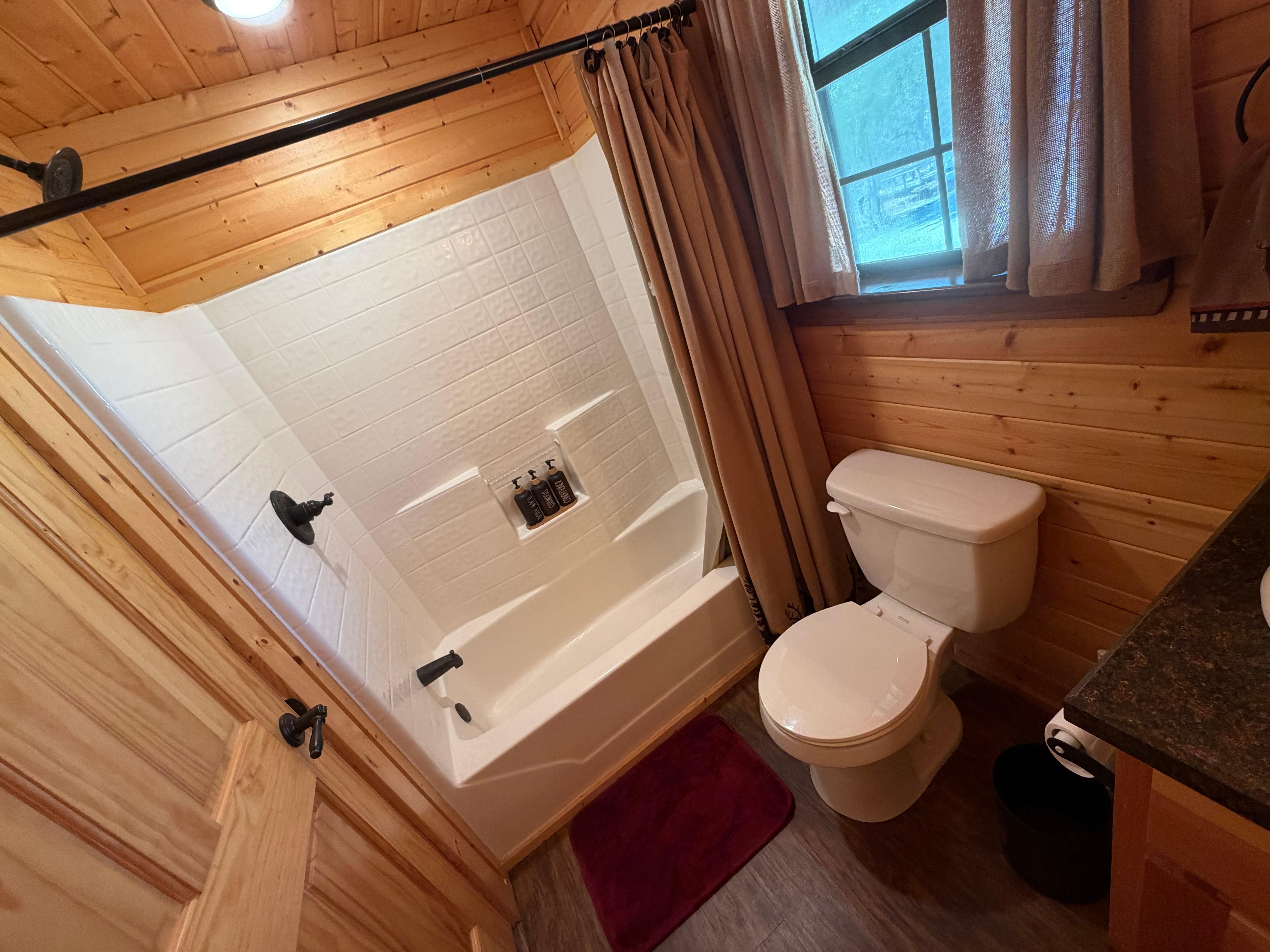 Bathroom that doesn’t shop up in the listing