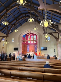 Beautiful Catholic Church 3 minutes away.