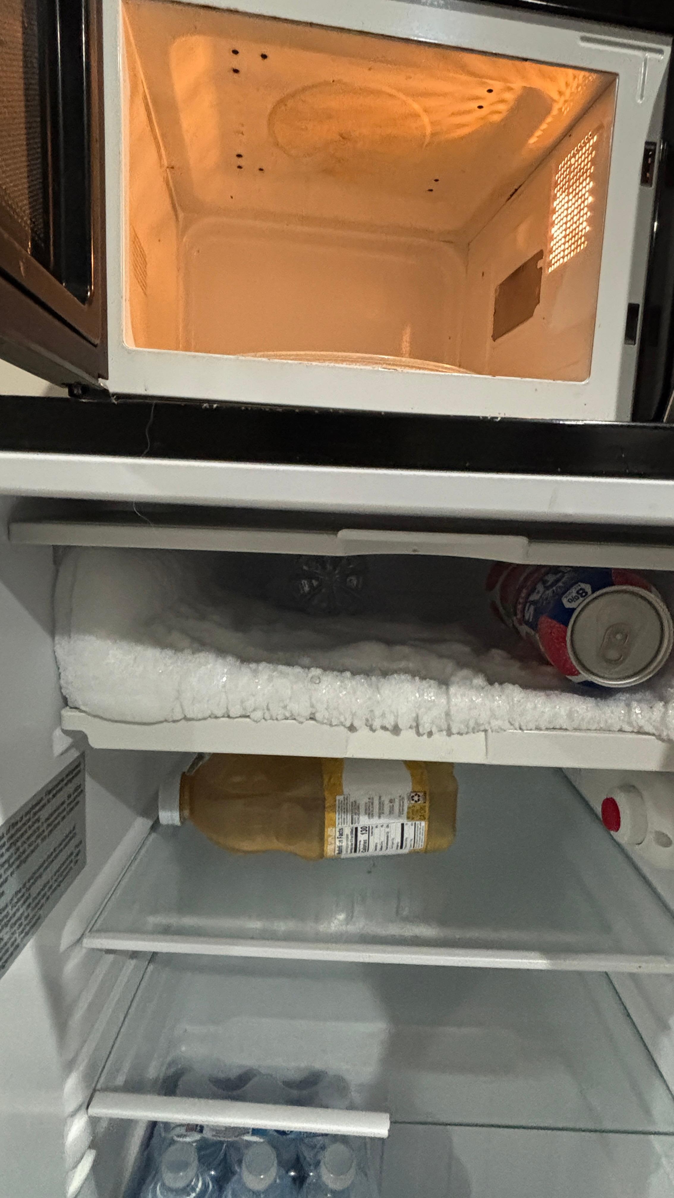 Dirty, nasty microwave. Same for the refrigerator.