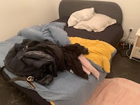 A room with no windows supposed a studio lmao